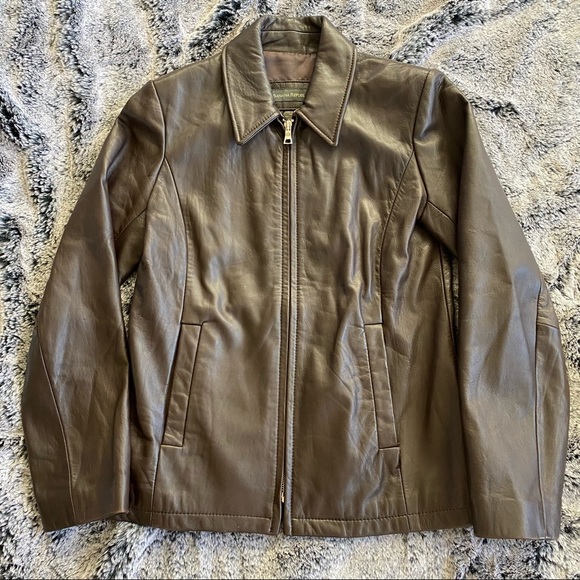 Banana Republic Jackets & Blazers - Banana Republic Leather Jacket